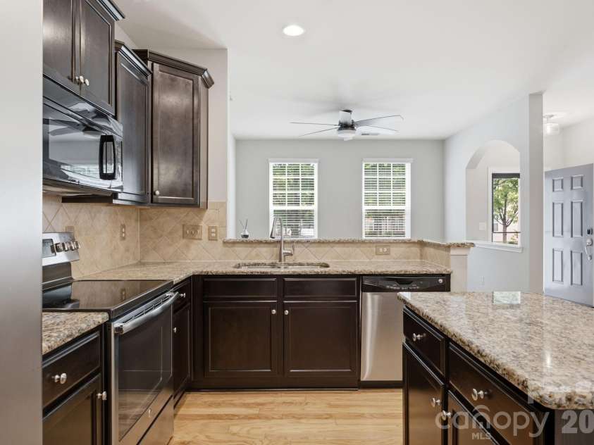 18431 The Commons Boulevard, Cornelius, NC 28031.  MLS# CAR4398969, YatesRealty ID 34209. 