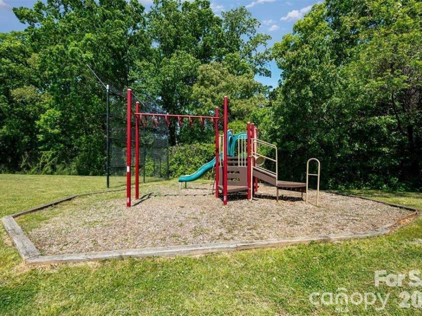 306 Rose Garden Court, Rock Hill, SC 29732.  MLS# CAR4349468, YatesRealty ID 3421. 