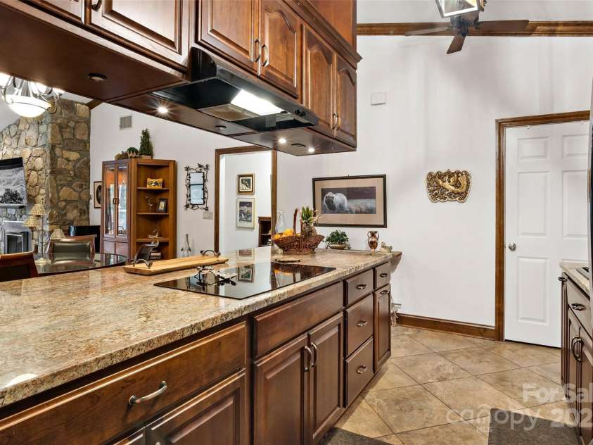 353 Fairway Lane, Spruce Pine, NC 28777.  MLS# CAR4216931, YatesRealty ID 3421. 