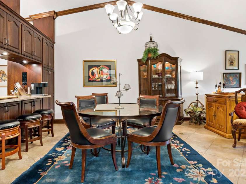 353 Fairway Lane, Spruce Pine, NC 28777.  MLS# CAR4216931, YatesRealty ID 3421. 