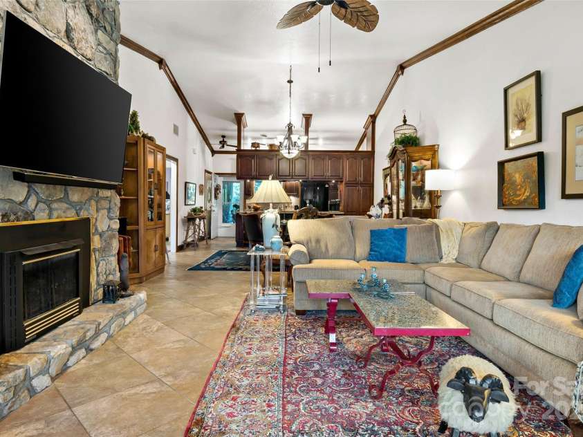 353 Fairway Lane, Spruce Pine, NC 28777.  MLS# CAR4216931, YatesRealty ID 3421. 