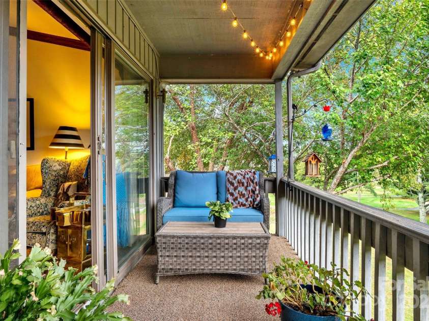 353 Fairway Lane, Spruce Pine, NC 28777.  MLS# CAR4216931, YatesRealty ID 3421. 