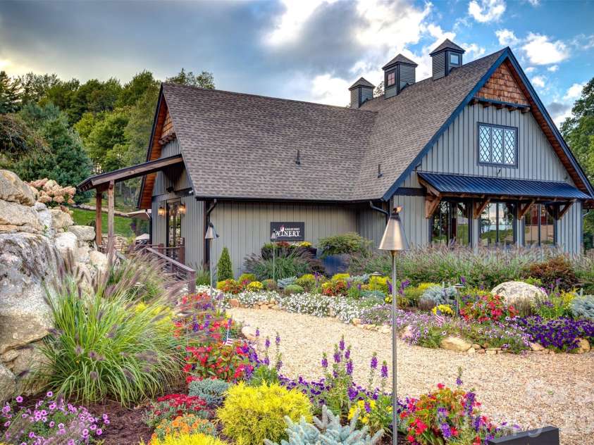 1030 High Valley Overlook, Banner Elk, NC 28604.  MLS# CAR4398506, YatesRealty ID 34211. 