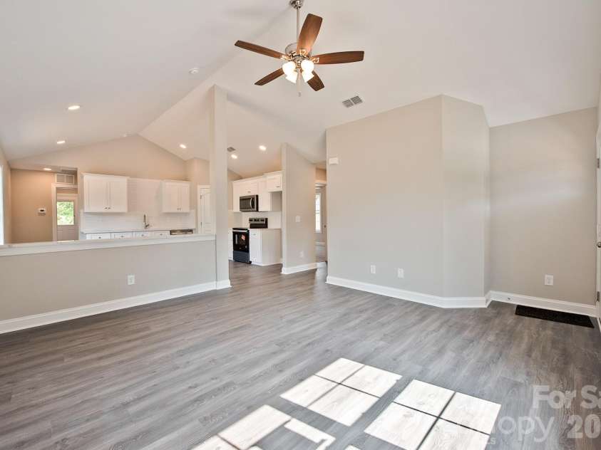 125 Beaver Street, Landis, NC 28088.  MLS# CAR4399009, YatesRealty ID 34212. 