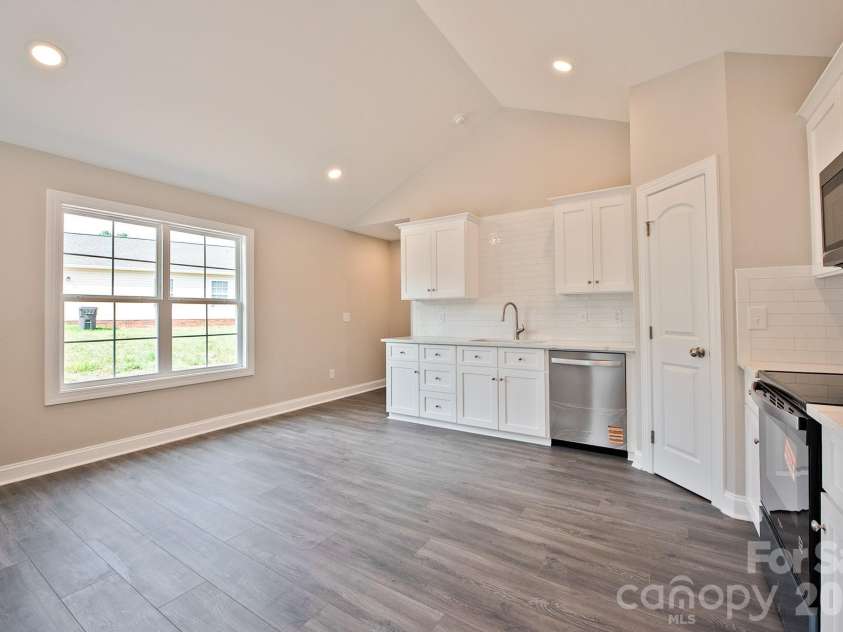 125 Beaver Street, Landis, NC 28088.  MLS# CAR4399009, YatesRealty ID 34212. 