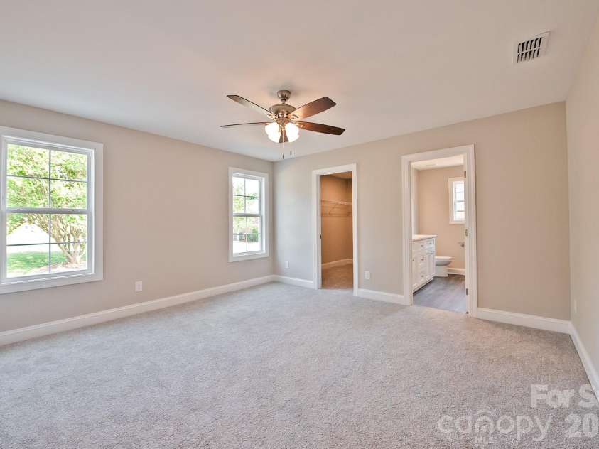 125 Beaver Street, Landis, NC 28088.  MLS# CAR4399009, YatesRealty ID 34212. 