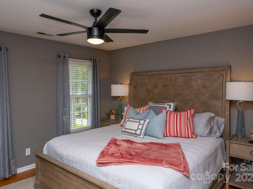 195 Cove Creek Loop, Mooresville, NC 28117.  MLS# CAR4287819, YatesRealty ID 34214. 