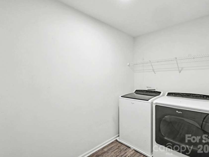 7413 Tupelo Lane, Charlotte, NC 28269.  MLS# CAR4398162, YatesRealty ID 34214. 