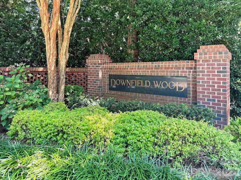 7413 Tupelo Lane, Charlotte, NC 28269.  MLS# CAR4398162, YatesRealty ID 34214. 