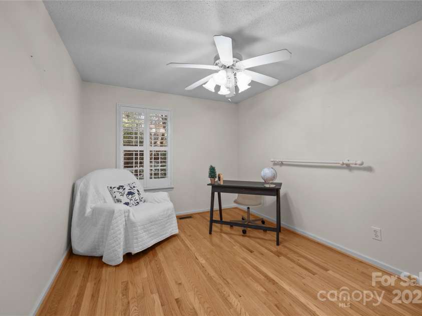 285 Holly Forest Court, Sapphire, NC 28774.  MLS# CAR4293424, YatesRealty ID 34215. 