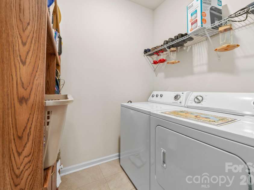 7383 Latham Way, Denver, NC 28037.  MLS# CAR4398522, YatesRealty ID 34215. 