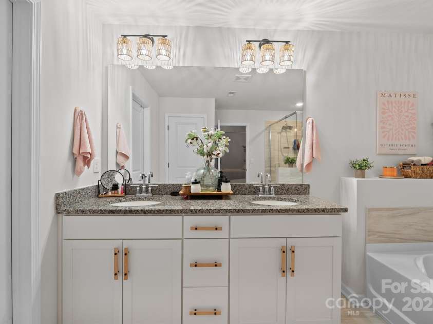 110 Callandor Court, Troutman, NC 28166.  MLS# CAR4293175, YatesRealty ID 34216. 