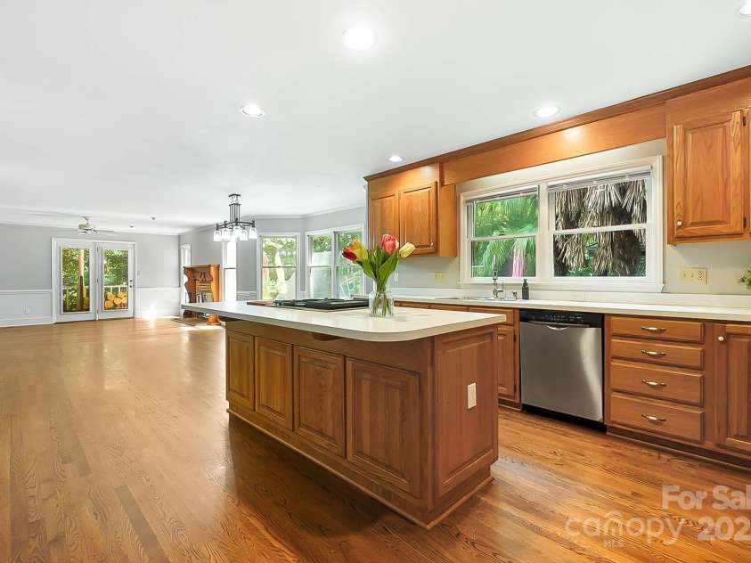 9921 Hanging Moss Trail, Mint Hill, NC 28227.  MLS# CAR4293455, YatesRealty ID 34217. 
