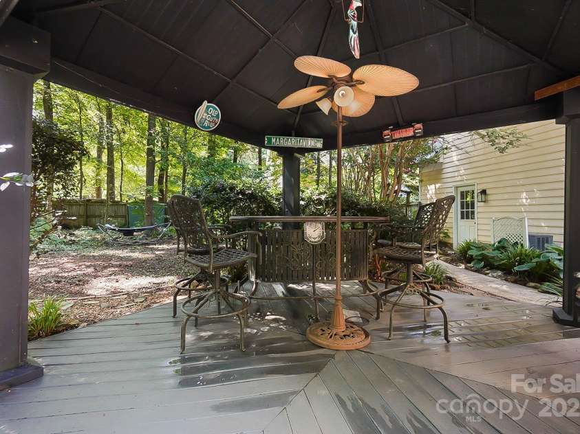 9921 Hanging Moss Trail, Mint Hill, NC 28227.  MLS# CAR4293455, YatesRealty ID 34217. 