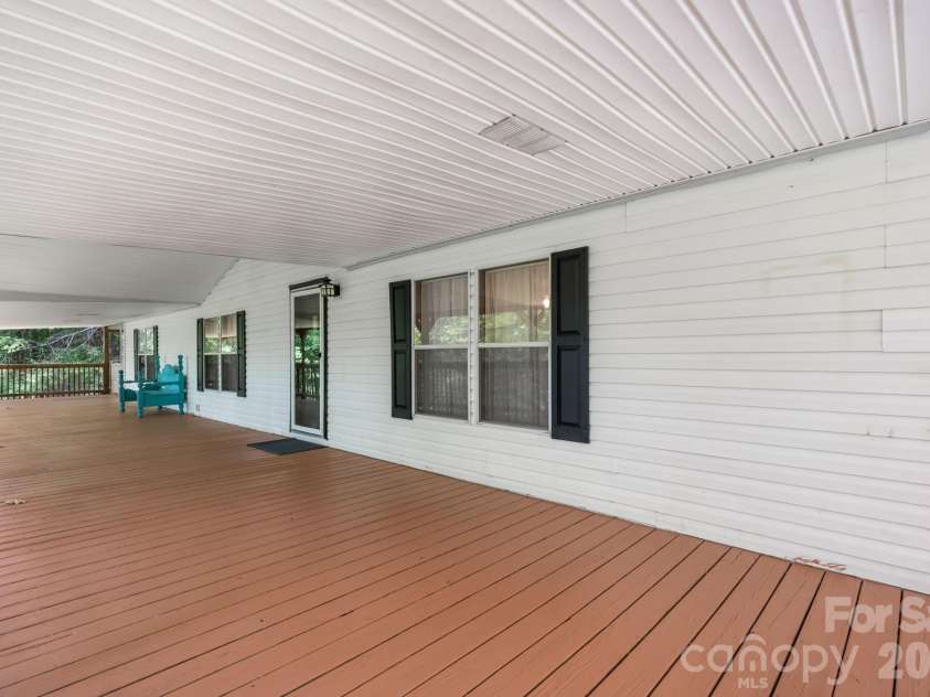 4901 Uncle Freds Place, Morganton, NC 28655.  MLS# CAR4398554, YatesRealty ID 34219. 