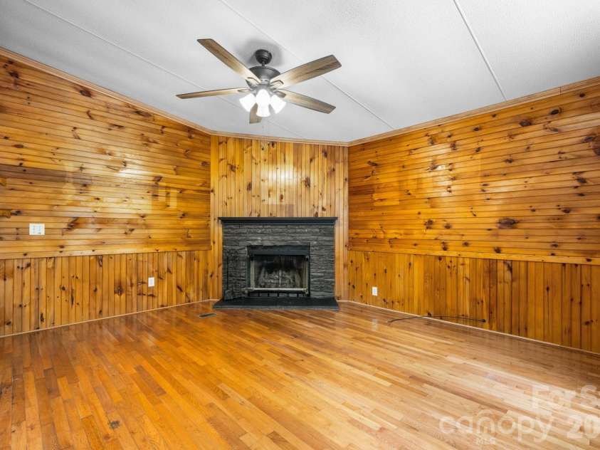 4901 Uncle Freds Place, Morganton, NC 28655.  MLS# CAR4398554, YatesRealty ID 34219. 