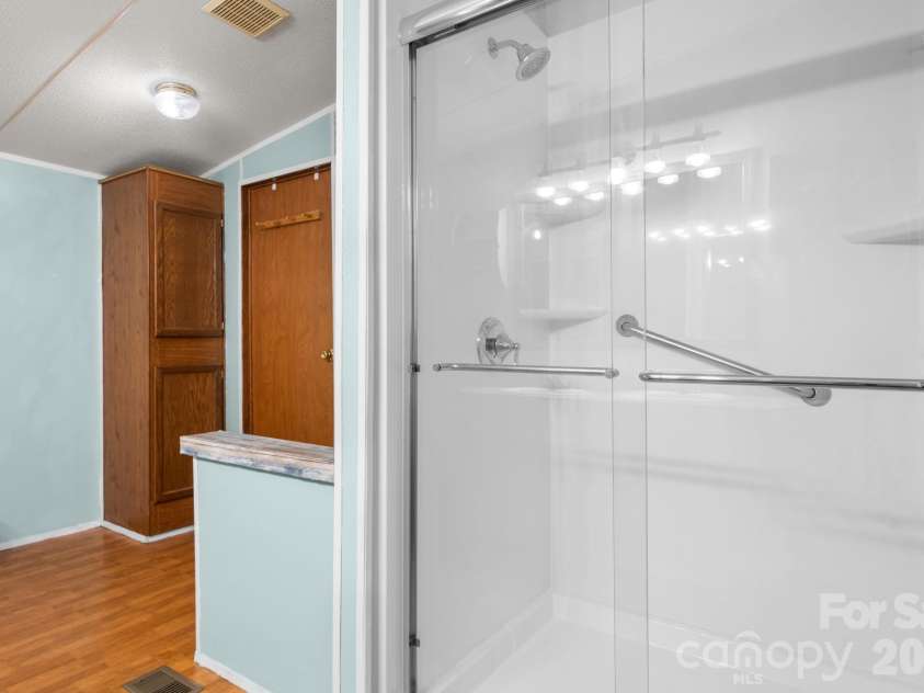 4901 Uncle Freds Place, Morganton, NC 28655.  MLS# CAR4398554, YatesRealty ID 34219. 