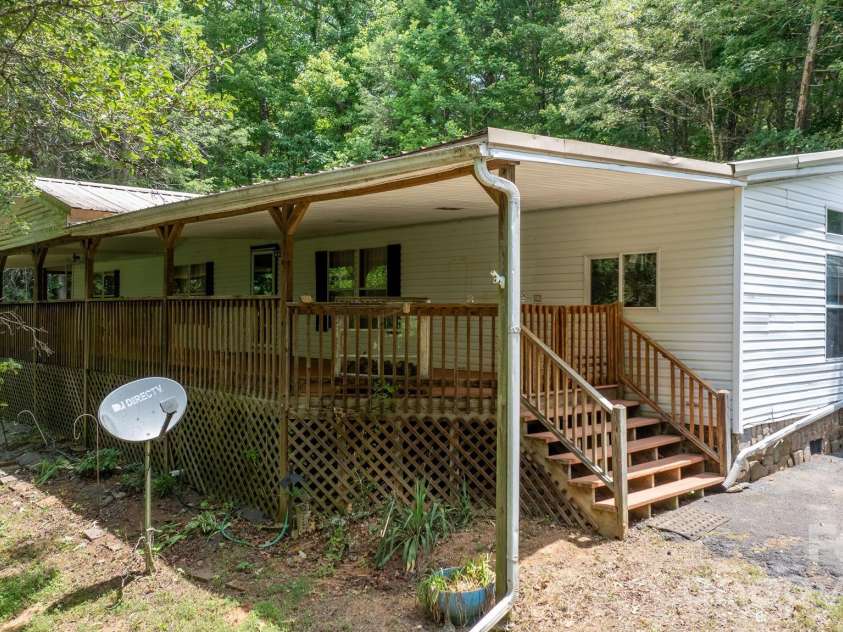 4901 Uncle Freds Place, Morganton, NC 28655.  MLS# CAR4398554, YatesRealty ID 34219. 