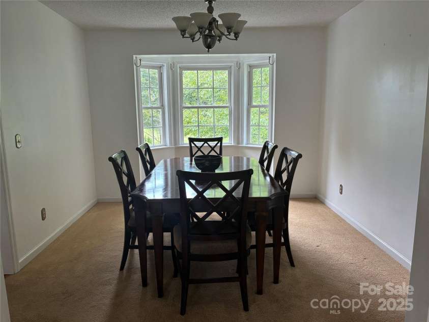 61 Rolling Hills Road, Mills River, NC 28759.  MLS# CAR4294434, YatesRealty ID 34219. 