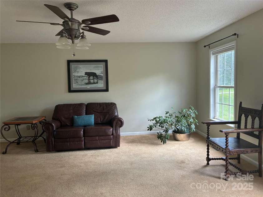 61 Rolling Hills Road, Mills River, NC 28759.  MLS# CAR4294434, YatesRealty ID 34219. 