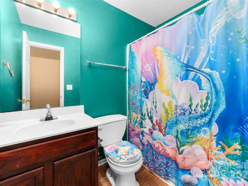 10338 Covingtonwood Drive, Charlotte, NC 28214.  MLS# CAR4323207, YatesRealty ID 3422. 