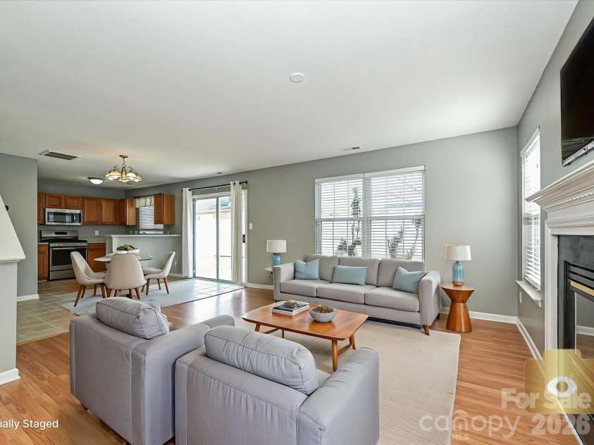 8627 Meadowmont View Drive, Charlotte, NC 28269.  MLS# CAR4353558, YatesRealty ID 3422. 