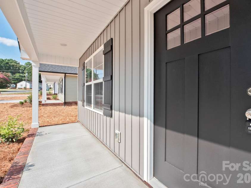 135 Beaver Street, Landis, NC 28088.  MLS# CAR4399078, YatesRealty ID 34220. 