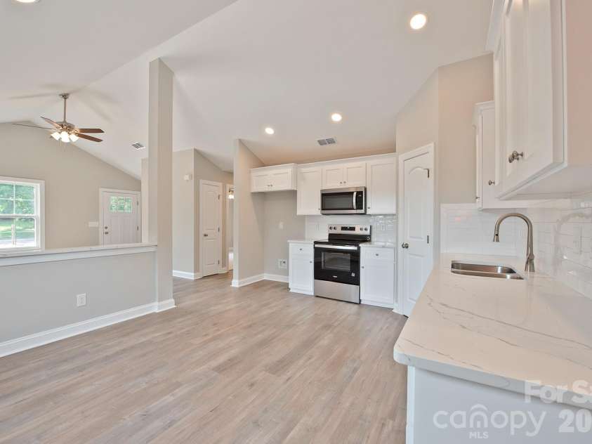 135 Beaver Street, Landis, NC 28088.  MLS# CAR4399078, YatesRealty ID 34220. 