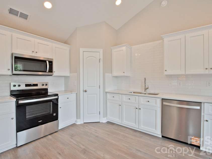 135 Beaver Street, Landis, NC 28088.  MLS# CAR4399078, YatesRealty ID 34220. 