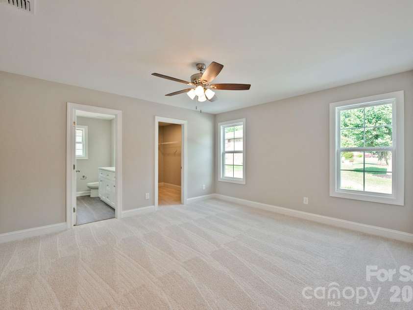 135 Beaver Street, Landis, NC 28088.  MLS# CAR4399078, YatesRealty ID 34220. 