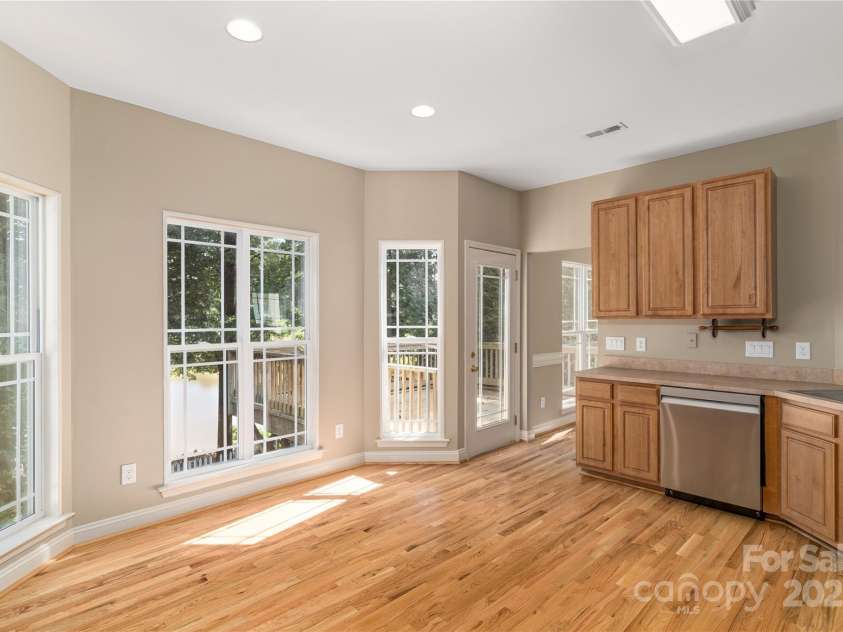 7903 Smith Pond Drive, Denver, NC 28037.  MLS# CAR4292045, YatesRealty ID 34220. 