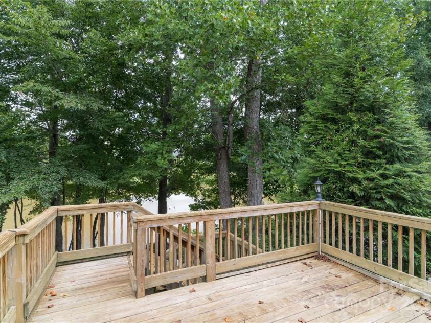 7903 Smith Pond Drive, Denver, NC 28037.  MLS# CAR4292045, YatesRealty ID 34220. 