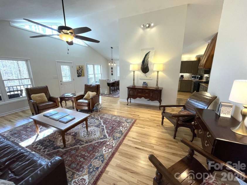 700 Norton Fork Road, Hot Springs, NC 28743.  MLS# CAR4399070, YatesRealty ID 34223. 