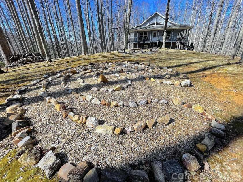 700 Norton Fork Road, Hot Springs, NC 28743.  MLS# CAR4399070, YatesRealty ID 34223. 