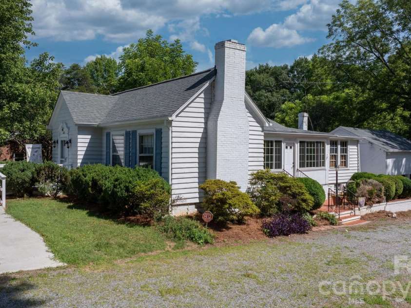 608 1st Street, Conover, NC 28613.  MLS# CAR4398587, YatesRealty ID 34224. 