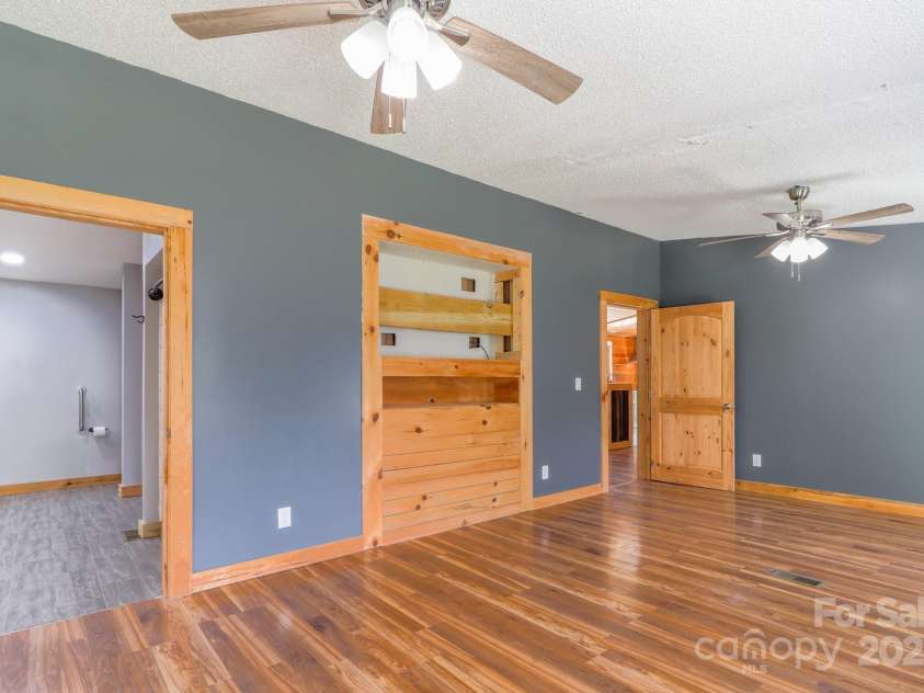 3113 Revere Road, Marshall, NC 28753.  MLS# CAR4280228, YatesRealty ID 34226. 