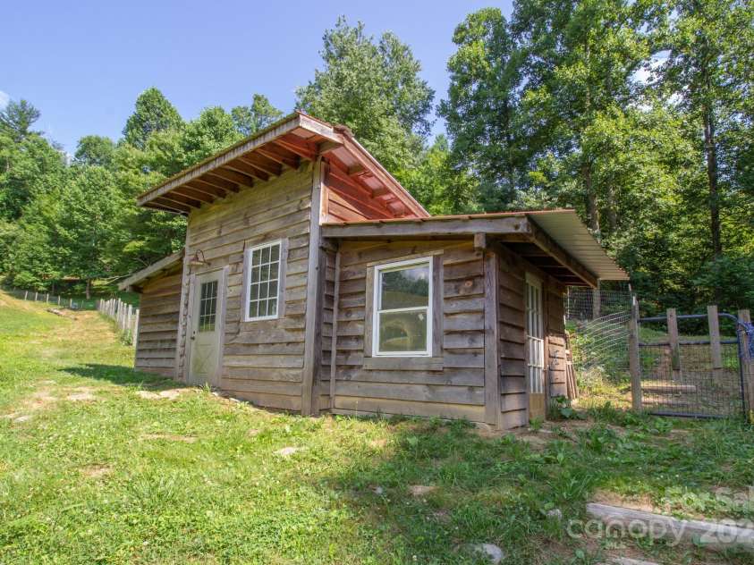 3113 Revere Road, Marshall, NC 28753.  MLS# CAR4280228, YatesRealty ID 34226. 