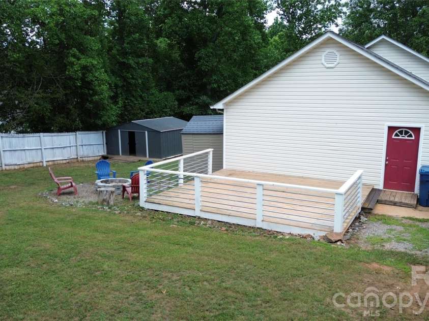 49 Laurel Street, Granite Falls, NC 28630.  MLS# CAR4398926, YatesRealty ID 34228. 