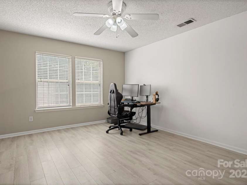 9033 Blueshot Court, Charlotte, NC 28273.  MLS# CAR4294709, YatesRealty ID 34229. 