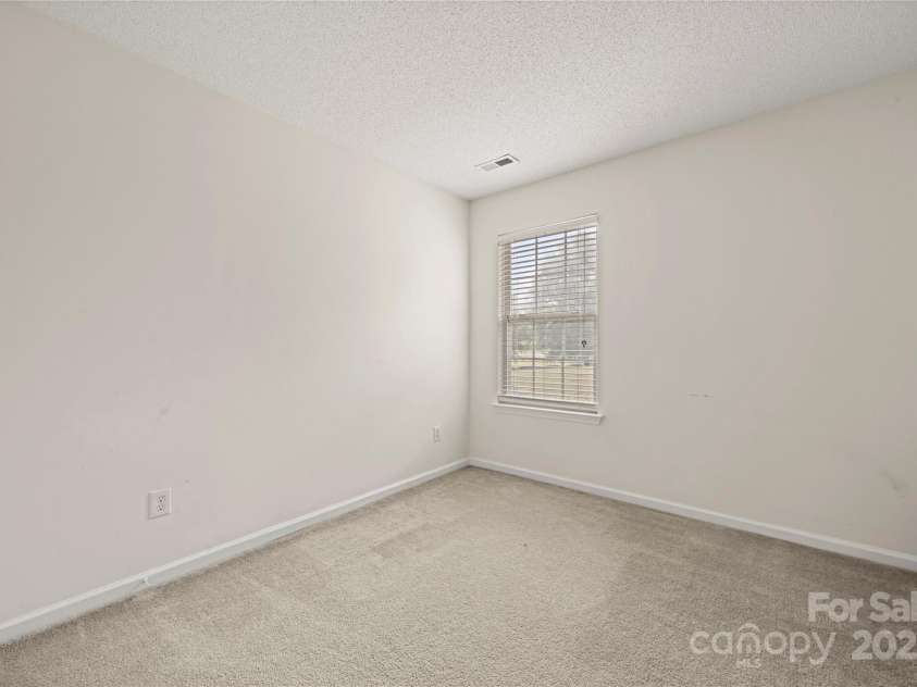 9033 Blueshot Court, Charlotte, NC 28273.  MLS# CAR4294709, YatesRealty ID 34229. 