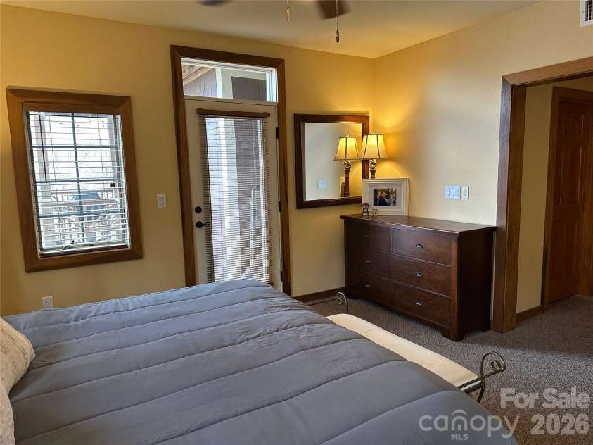 222 Creekside Way, Burnsville, NC 28714.  MLS# CAR4393294, YatesRealty ID 3423. 