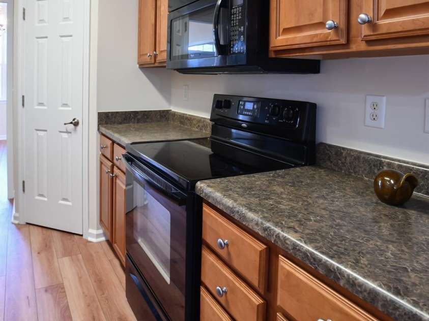 28 Stone River Drive, Asheville, NC 28804.  MLS# CAR4320915, YatesRealty ID 3423. 