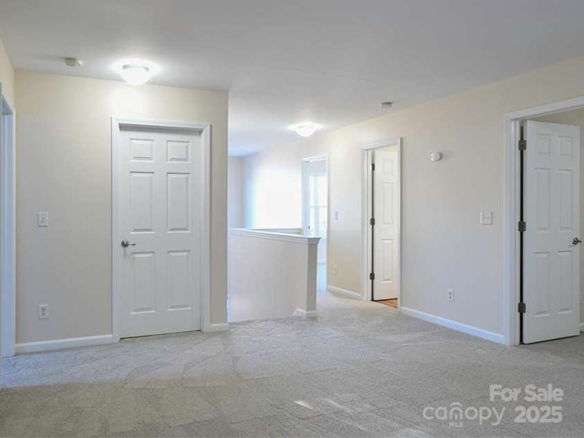 28 Stone River Drive, Asheville, NC 28804.  MLS# CAR4320915, YatesRealty ID 3423. 