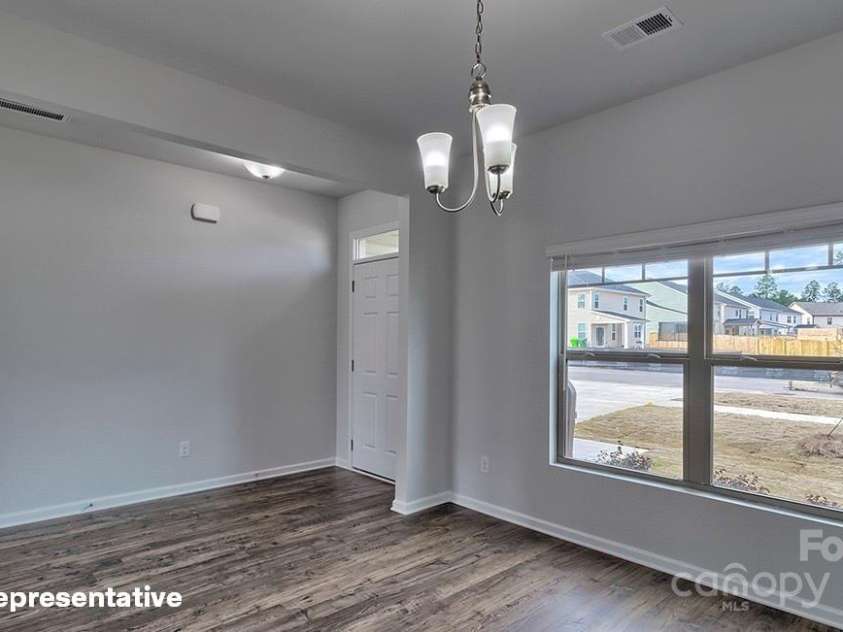 812 Candy Drive, Statesville, NC 28677.  MLS# CAR4239106, YatesRealty ID 3423. 