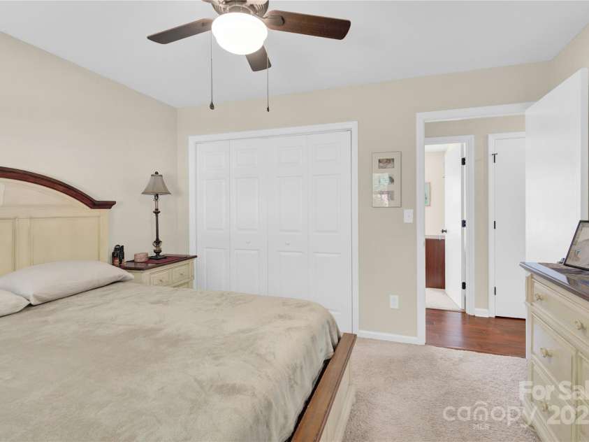 159 Bowman Road, Statesville, NC 28625.  MLS# CAR4286447, YatesRealty ID 34230. 