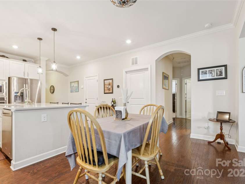 6055 Drave Lane, Fort Mill, SC 29715.  MLS# CAR4283078, YatesRealty ID 34234. Breakfast Nook