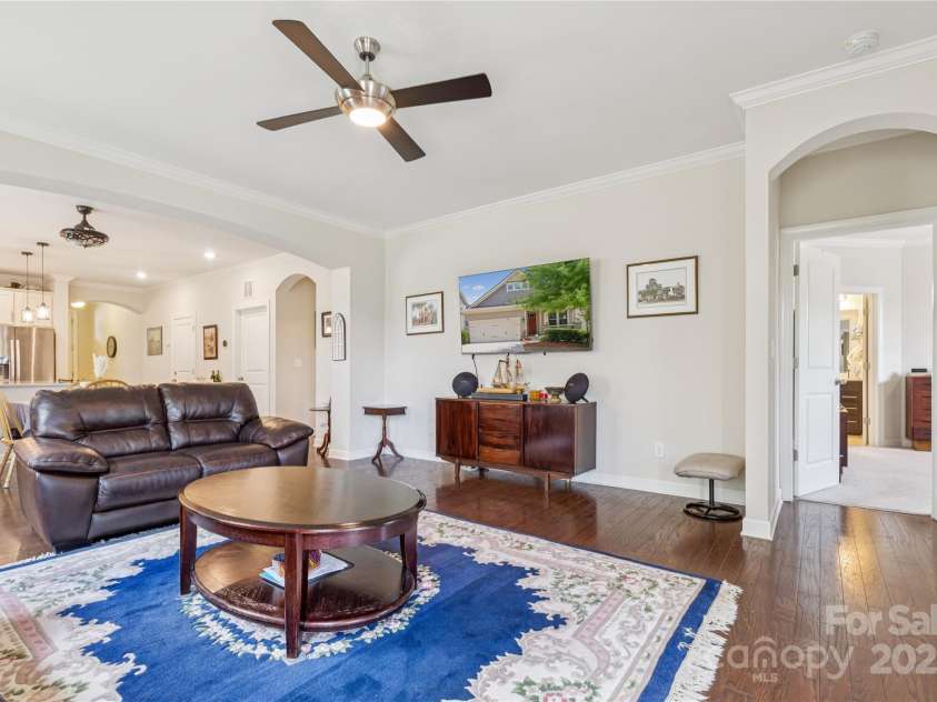 6055 Drave Lane, Fort Mill, SC 29715.  MLS# CAR4283078, YatesRealty ID 34234. Living Room