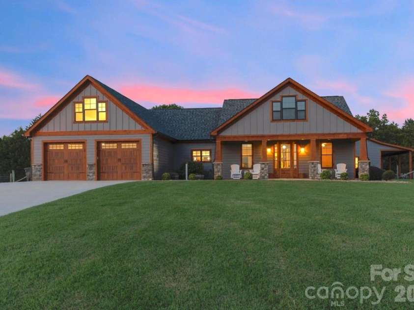 178 Key Farmstead Lane, Lincolnton, NC 28092.  MLS# CAR4398669, YatesRealty ID 34235. 