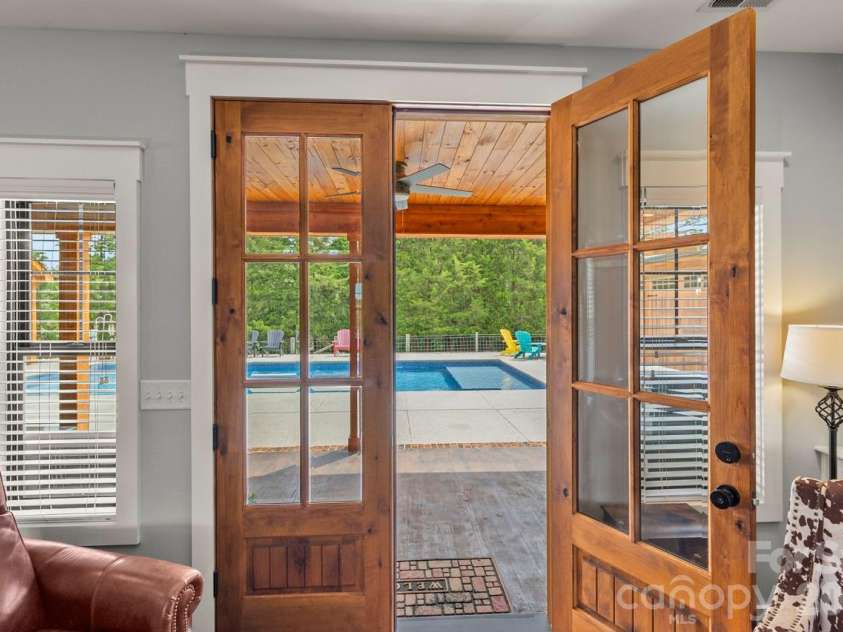 178 Key Farmstead Lane, Lincolnton, NC 28092.  MLS# CAR4398669, YatesRealty ID 34235. 