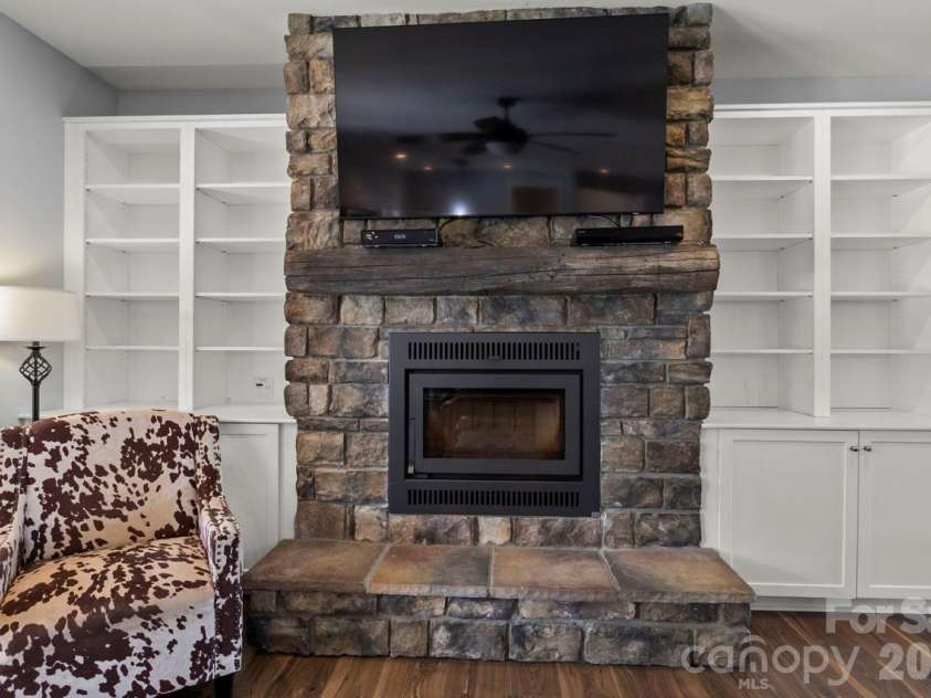 178 Key Farmstead Lane, Lincolnton, NC 28092.  MLS# CAR4398669, YatesRealty ID 34235. 